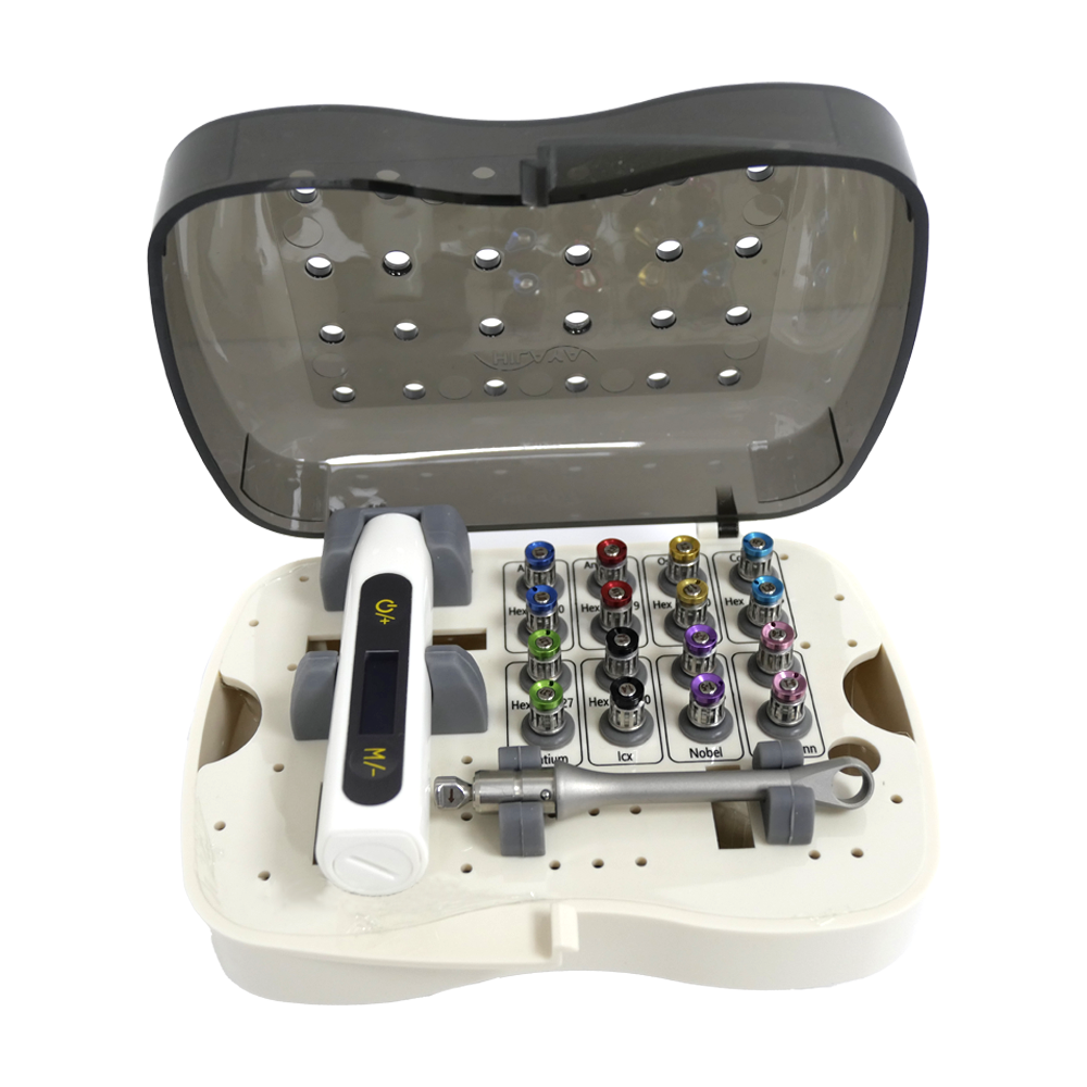 Kit de 16 tournevis universels avec clé dynamométrique pour implants dentaires représente l'outil ultime pour un contrôle précis et une connexion efficace. Grâce à ses poignées électroniques et à son tournevis rapide, cette clé vous permet de réaliser une connexion pratique en un temps record
