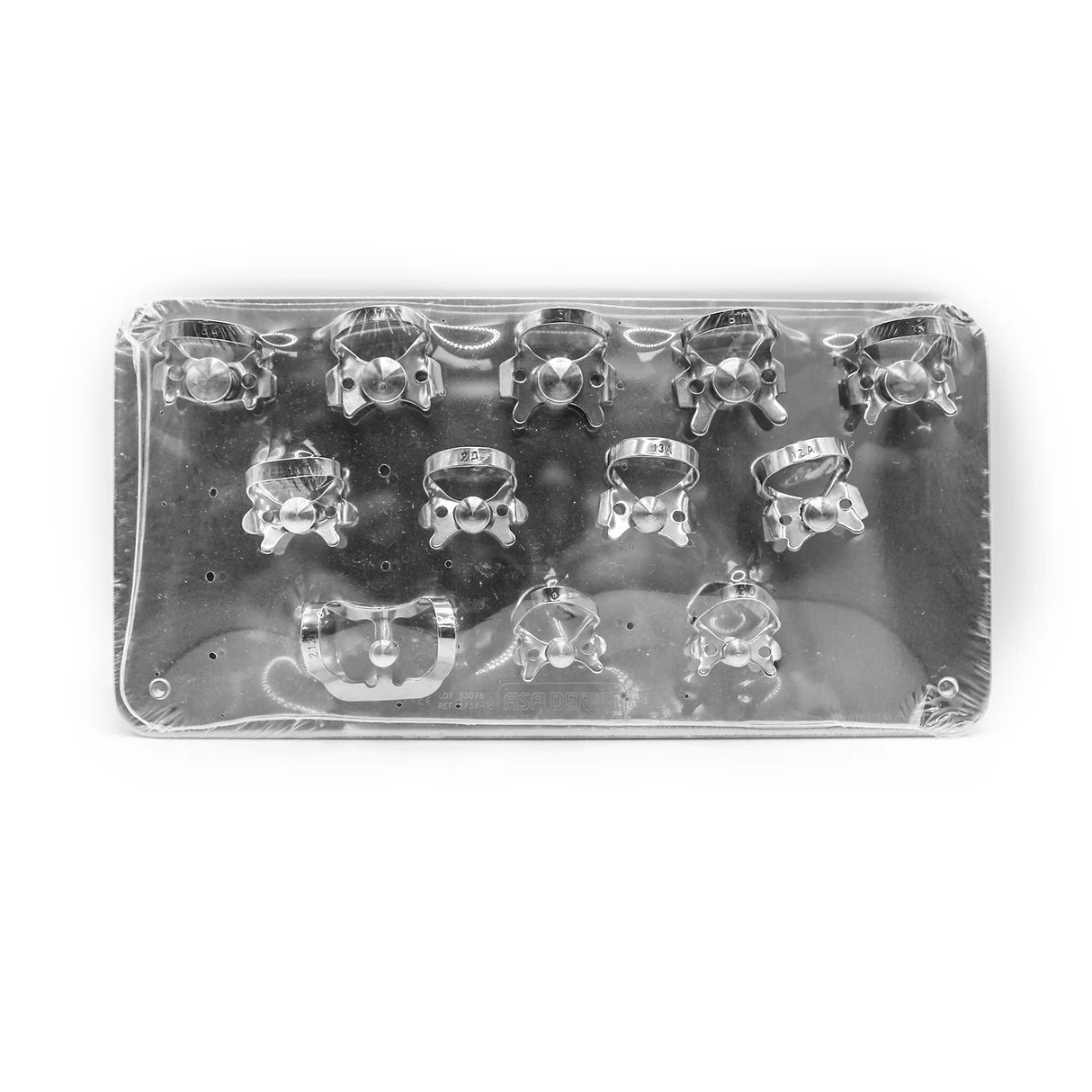 Kit complet de crampons pour prémolaires et molaires, présenté sur un plateau autoclavable - Fabriqué en Italie par Asa Dental - oofti.fr