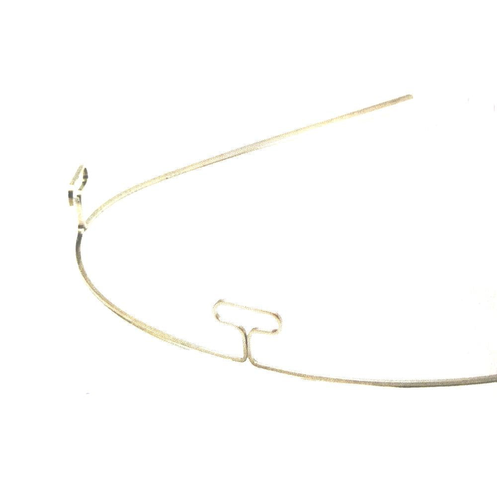 Arcs de rétention à double boucle en T. Permet de fermer les espaces. DM Classe IIA. Organisme notifié : 0470. Fabricant : ORtho Organizers Inc.