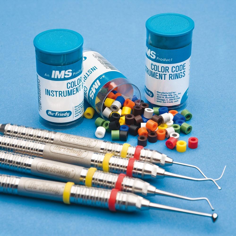 Bagues assorties silicone pour l'identification permanente des instruments selon l'acte et la place dans la séquence. Réassort (50) Blanc - Jaune - Rouge - Vert - Bleu - Noir : grand modèle : Ø 0,8 cm et petit modèle : Ø 0,5 cm.