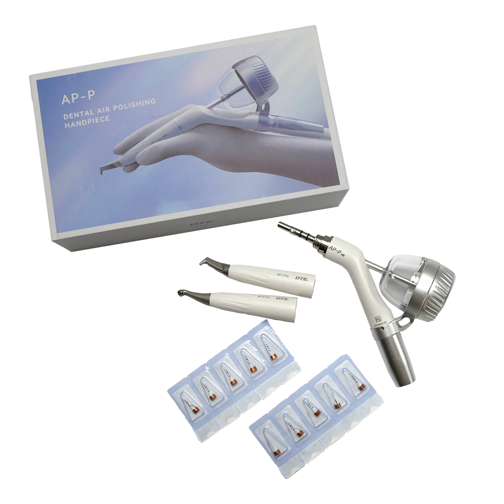 Le polisseur d'air dentaire AP-P Woodpecker offre une solution complète pour l'élimination du biofilm aussi bien supragingival que subgingival, ainsi que pour le traitement parodontal. Son design novateur à trois sections facilite le chargement, le déchargement, le nettoyage et l'entretien, offrant une expérience utilisateur pratique et hygiénique.