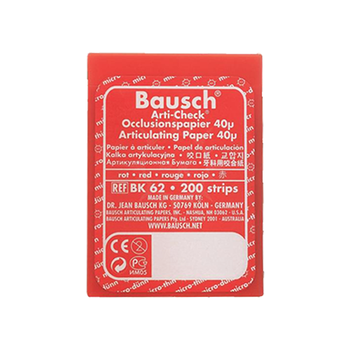 Papier d'occlusion Arti-Check micromince 40µ de BAUSCH. Colorant sur les 2 faces. Des microcapsules éclatent à la pression. Marquage très précis et sélectif. Sans aucune bavure. Couleurs disponibles : bleu, rouge, pour différencier les points de contact centrés et excentrés. Présentation en boîte de 200 bandes prédécoupées.