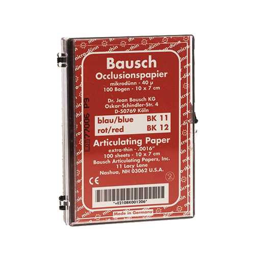 Papier d'occlusion Arti-Check micromince 40µ de BAUSCH. Colorant sur les 2 faces. Des microcapsules éclatent à la pression. Marquage très précis et sélectif. Sans aucune bavure. Couleurs disponibles : bleu, rouge, pour différencier les points de contact centrés et excentrés. Présentation en boîte de 100 feuilles.