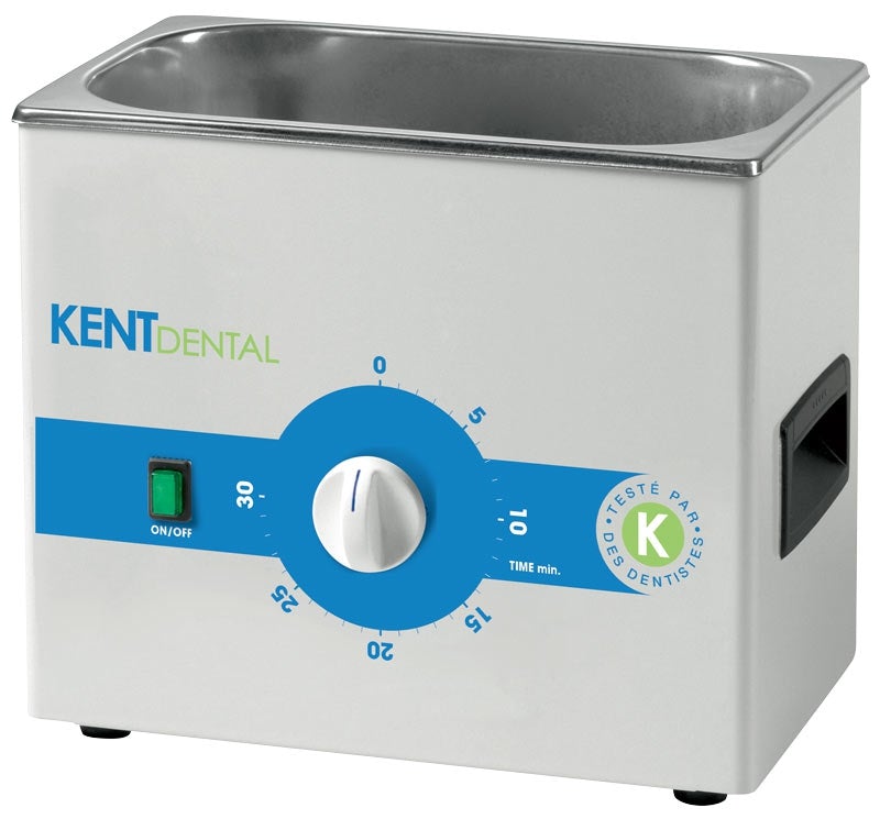 Bac à ultrasons pour le nettoyage et la désinfection rapide des instruments et de toute la petite instrumentation.(limes, clamps à digue, fraises,..) Propriétés : Pouvoir nettoyant très efficace avec un protocole d’utilisation simplifié. Cuve en acier inoxydable facile à nettoyer. Couvercle amovible. Le Bac à Ultrasons Kent Dental est livré avec son couvercle et son panier. Bac à ultrasons pour le nettoyage et la désinfection rapide des instruments et de toute la petite instrumentation.