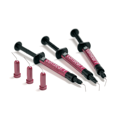 Conseal f est disponible en seringue ou en compules unidose (complets). Tous deux ont des embouts précoudés extrêmement fins qui facilitent le contrôle et l’extrusion du matériau pour des traitements rapides dans des zones difficiles d’accès. L’embout du Conseal f, un tiers plus fin que la concurrence, améliore la qualité du traitement en assurant une meilleure pénétration à l’intérieur des puits et fissures là ou d’autres embouts ne parviendraient pas aussi profondément.