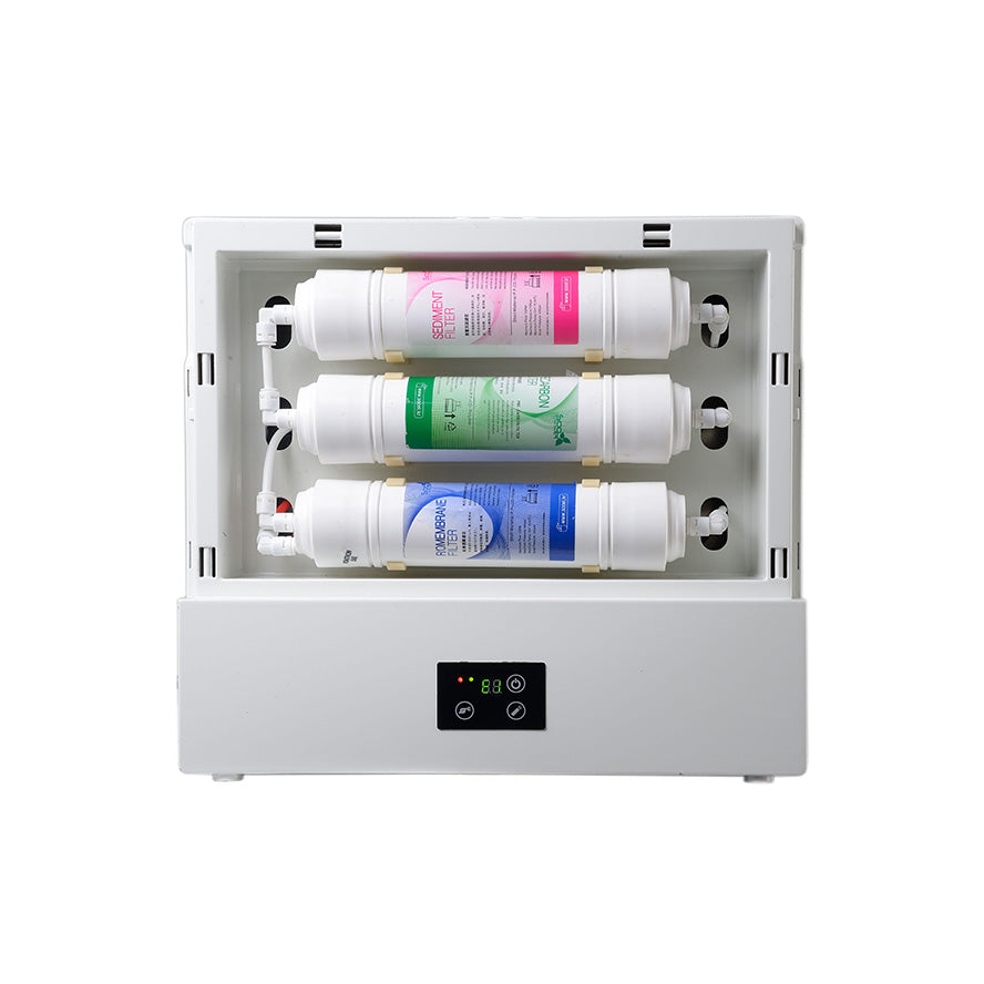 Système d'osmose inverse pour autoclave - Distillateur d'eau | Esco Medical