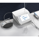 Le SURGERY-X offre une coupe micrométrique, un contrôle thermique <38°C et une protection totale des tissus mous. Livré avec 14 inserts spécialisés.