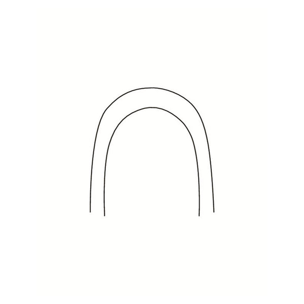 (Arc rectangulaire à 8 brins) Ce fil à 8 brins est suffisamment flexible pour être utilisé comme fil de nivellement dans les stades initiaux ou comme fil de stabilisation.  Remplace la plupart des fils ronds torsadés, les fils ronds et même rectangulaires solides.